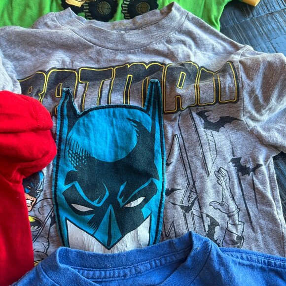 Lot of 8 Short Sleeve T-Shirts Boys Size XS/S - 5-6 - Picture 4 of 9